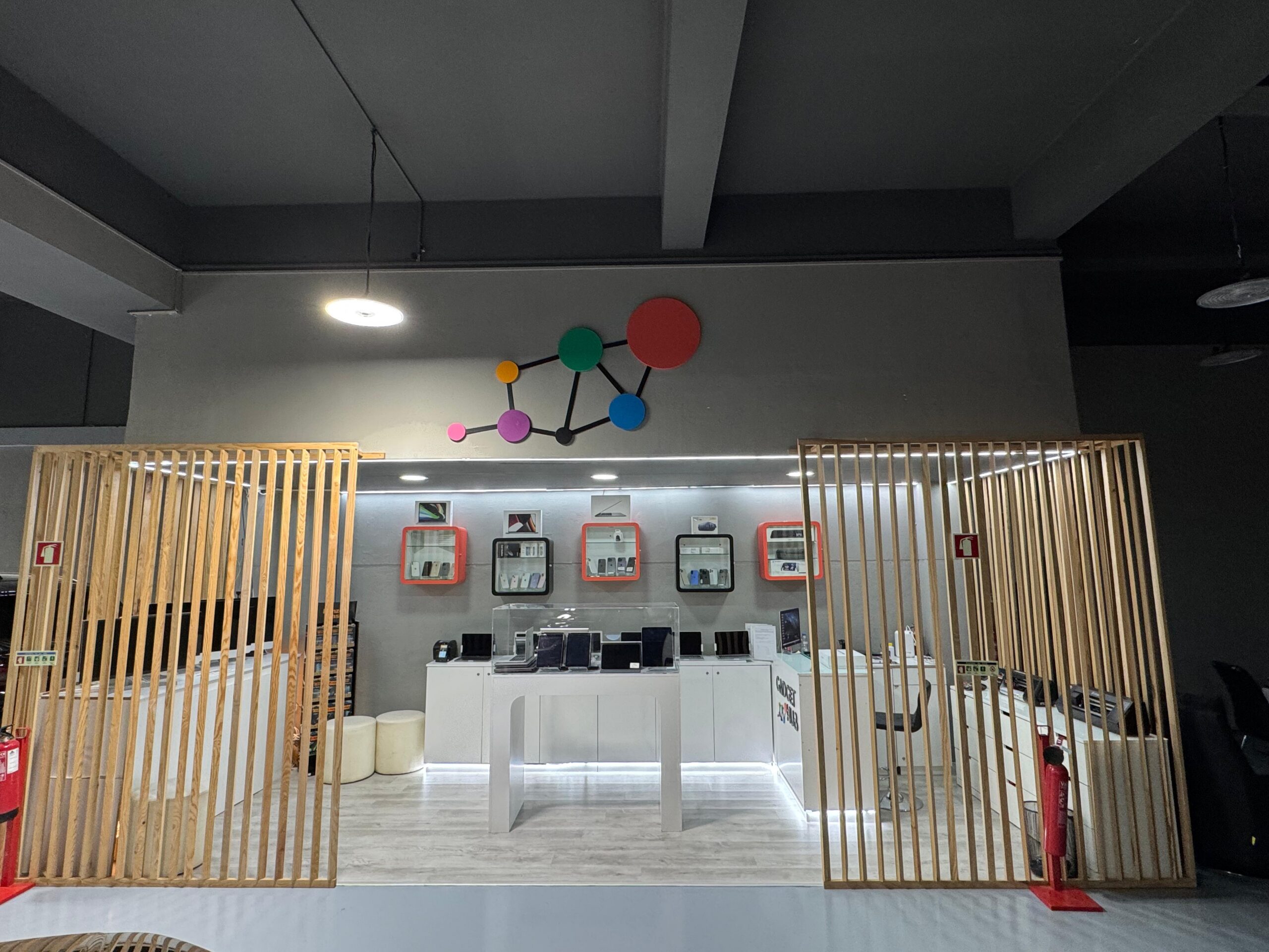 Gadget Hub - loja 09